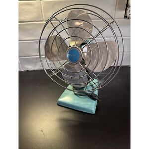 Vintage Eskimo Aqua Turquoise Desk Fan Works